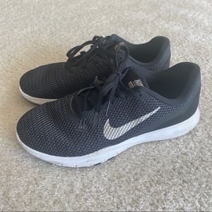 Nike Training Flex TR 7 Shoes Black/white Sz 8.5